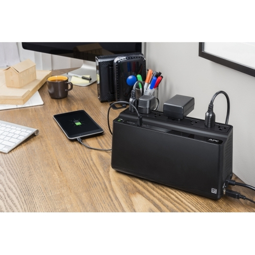 Miniatura 4 de No Break APC BE600M1-LM 0.6 kVA / 330 W, Entrada 139 V, 7 salidas AC, Negro