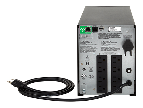 Miniatura 3 de No Break APC SMC1500C 1.44 kVA / 900 W, 680 J, Entrada 136 V, 8 salidas AC, Negro