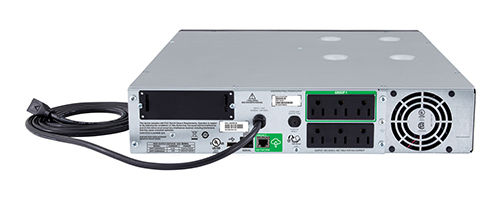 Miniatura 4 de No Break APC SMT1000RM2UC 1 kVA / 700 W, 680 J, Entrada 154 V, 6 salidas AC, Negro