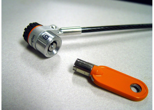 Miniatura 3 de Cable antirrobo Kensington , Llave redonda, 1.8 m, Acero, Blanco