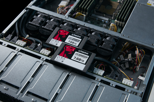 Miniatura 2 de SSD Kingston Technology DC600ME 7680GB, 2.5", Serial ATA III