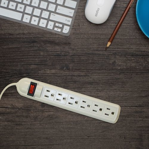 Miniatura 2 de Barra de contactos Smartbitt SBSS-90J6 120 V, 0.45 m, 6 salidas AC, NEMA 5?15R, Blanco